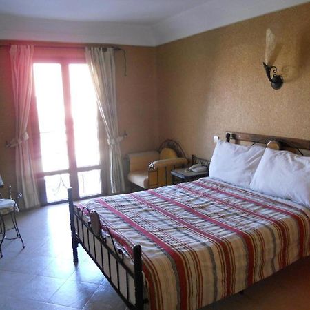 Hotel Salama Ste Sal- Ama Sud Sarl Au Tafraout Esterno foto